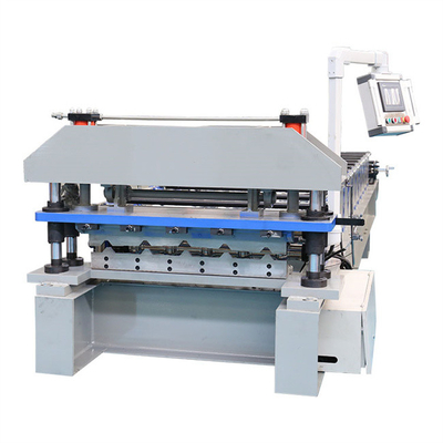 เครื่องขึ้นรูปม้วนแผงหลังคาความเร็วสูงด้วยแรงเฉือนไฮดรอลิก 15-20m / นาทีสำหรับหลังคาอาคาร