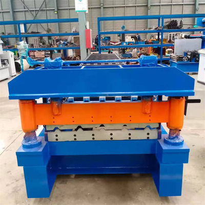 เหล็กสีโลหะคุณภาพสูง IBR 686 โปรไฟล์เครื่องขึ้นรูปม้วนแผงหลังคา