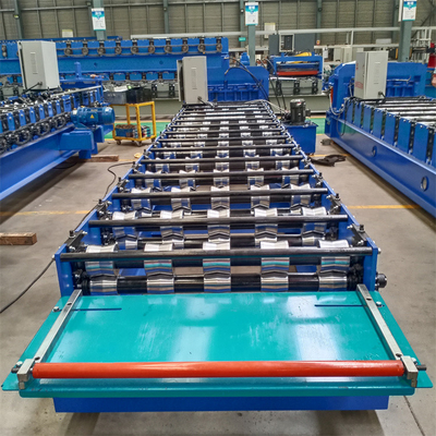 เหล็กสีโลหะคุณภาพสูง IBR 686 โปรไฟล์เครื่องขึ้นรูปม้วนแผงหลังคา