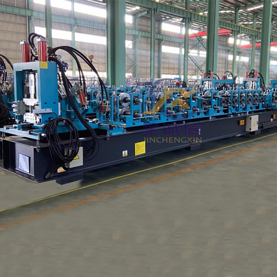 25m / นาทีเปลี่ยนขนาด CZ Purlin Roll Forming Machine ไดรฟ์มอเตอร์ไฮดรอลิก