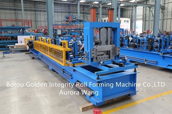 เครื่องขึ้นรูปม้วน CZ Purlin เหล็ก ISO9001 CE U เครื่องขึ้นรูปม้วน Purlin