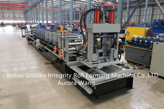GI GL CZ Purlin Roll Forming Machine 25m / นาที Steel Framing Roll Former