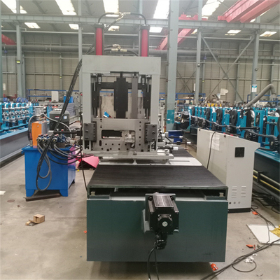 Channel Frame CZ Purlin เครื่องขึ้นรูปลอน 22KW ระบบควบคุม PLC