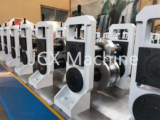เครื่องขึ้นรูปสตั๊ดเหล็ก 15-35m / นาที, เครื่องขึ้นรูปม้วนโปรไฟล์เหล็ก 380v