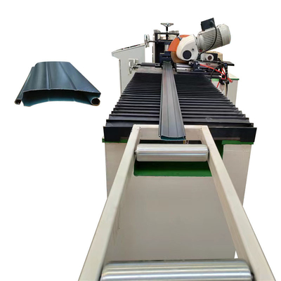 PU Foam 380V เครื่องขึ้นรูปม้วนชัตเตอร์ 20m / นาที Double Layer