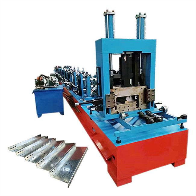 เครื่องขึ้นรูปม้วน CZ Purlin 30m / นาทีสำหรับผนังหลังคาก่อสร้างเหล็ก