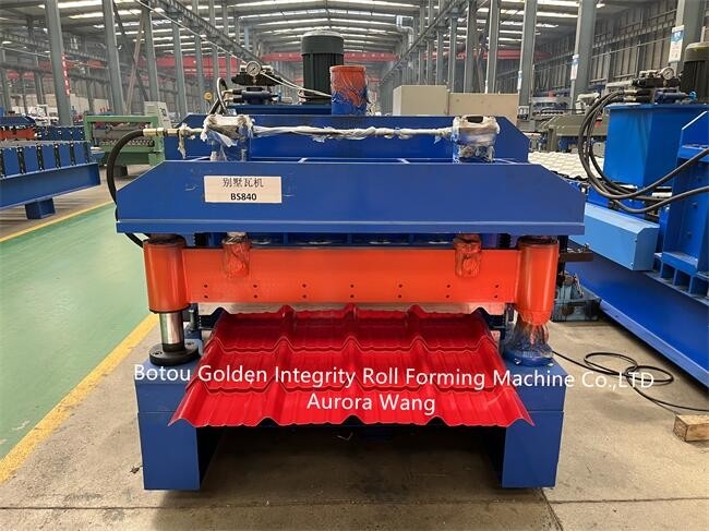 เครื่องเคลือบลอนลอนลอน 5.5KW เครื่องขึ้นรูปม้วนแผ่นโลหะเย็น