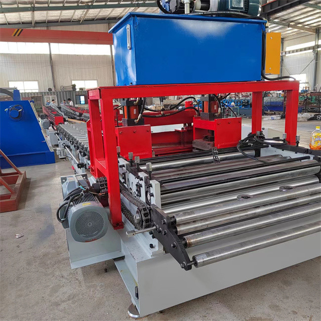 เหล็กชุบสังกะสี 0.8-2.5 มม. เคเบิ้ลถาดม้วนเครื่องขึ้นรูป PLC Controlling