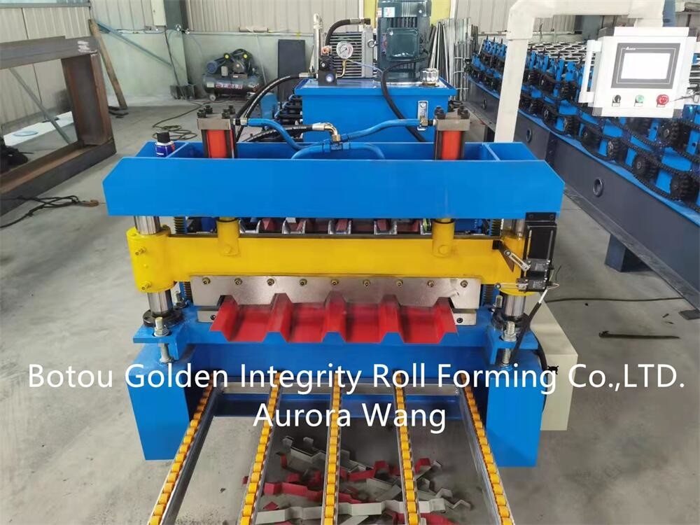 เครื่องโปรไฟล์แผ่นหลังคาสังกะสีเคลือบสี 3 ม./นาที
